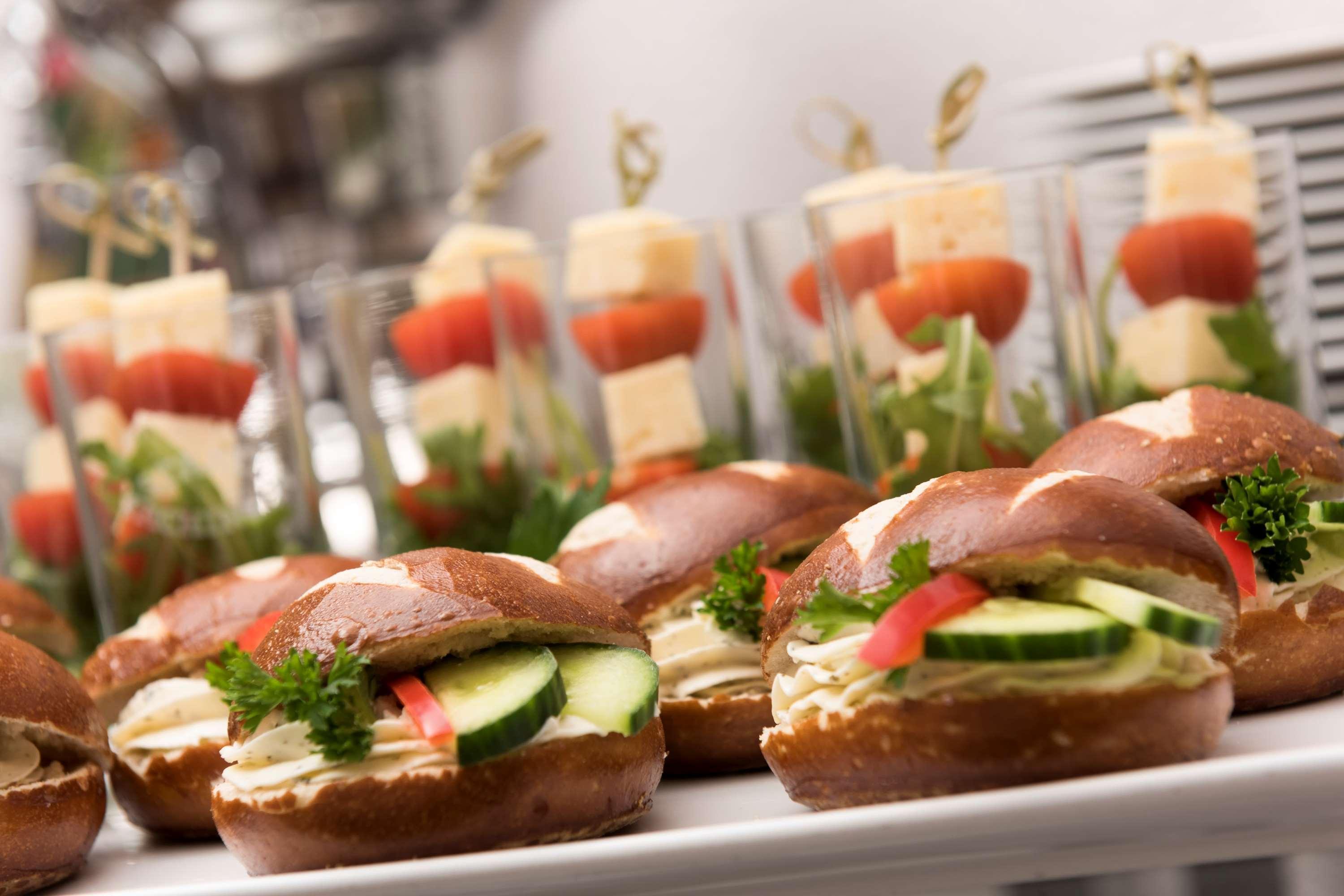 Hotel Wyndham Garden Kassel Ristorante foto